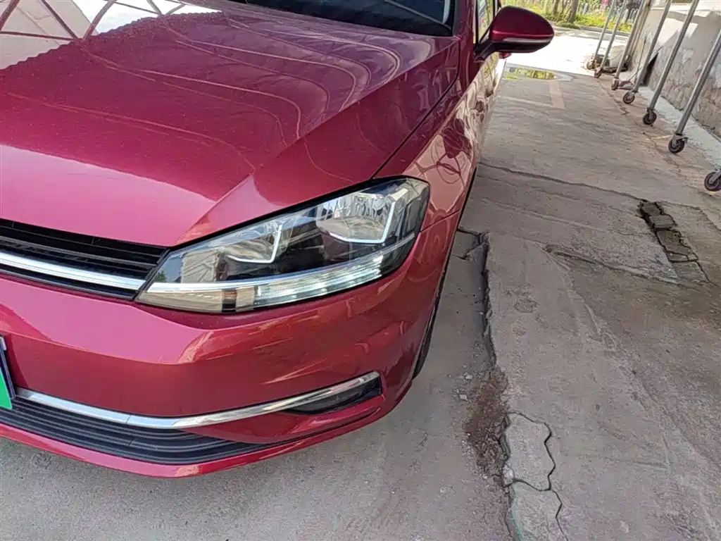Volkswagen Golf 2018 230TSI Automatic Comfort фото 24