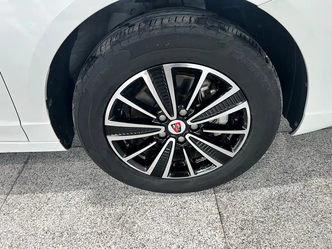 Roewe Ei5 2020 2019 Model Smart Connect Flagship Edition