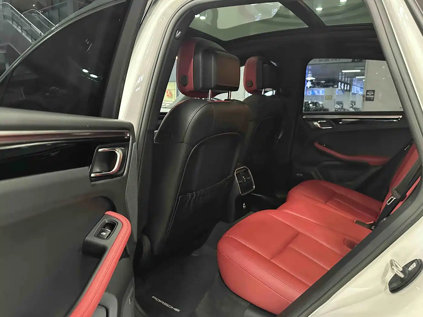 Porsche Macan 2020 Macan S 3.0T фото 11