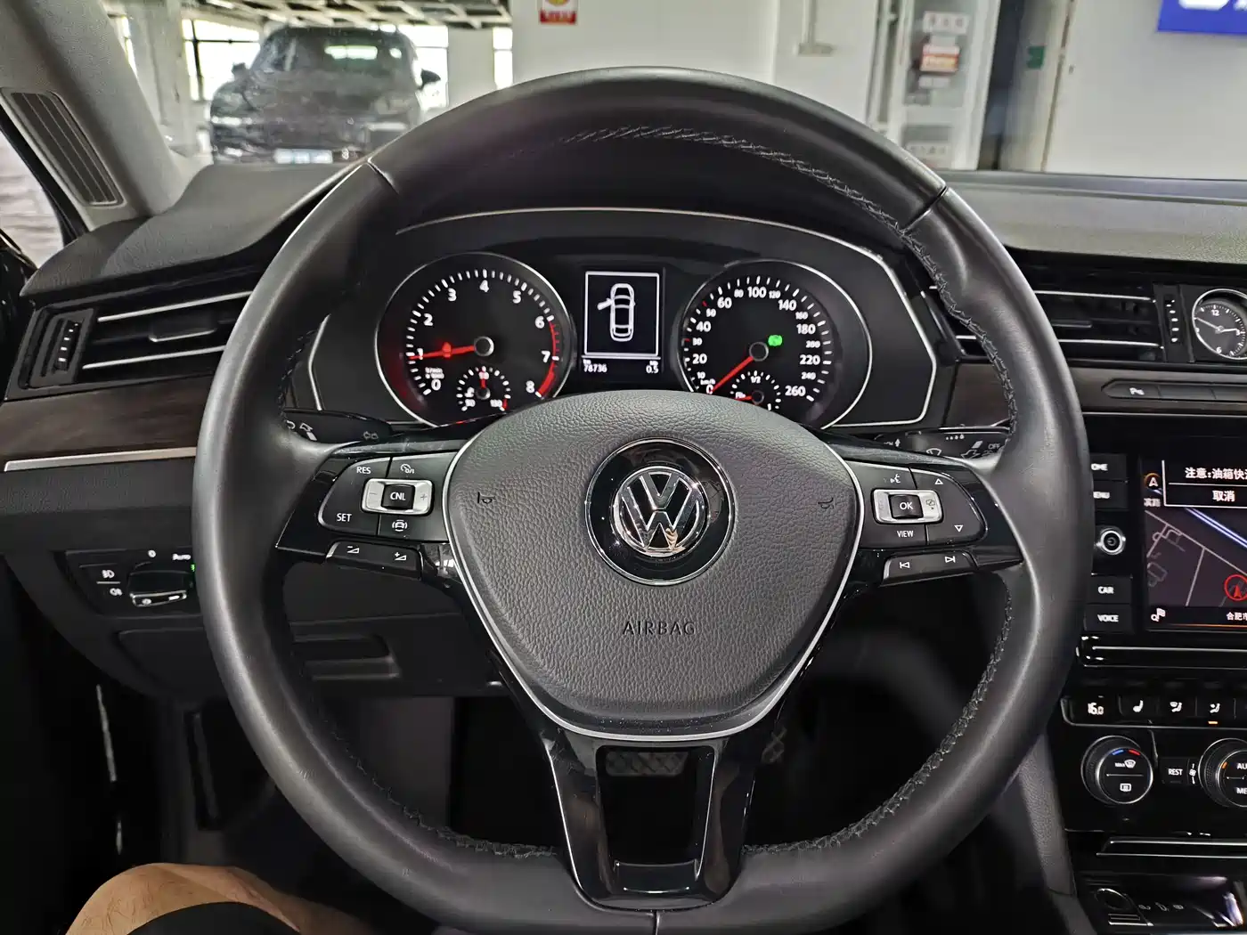 Volkswagen Magotan 2019 330TSI DSG Luxury Class China VI фото 6