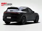 Photo 3 - Porsche Cayenne