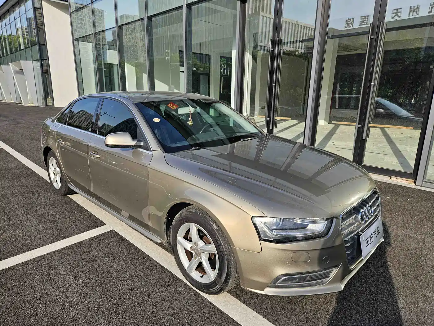 Audi A4L 2013 35 TFSI Automatic Standard