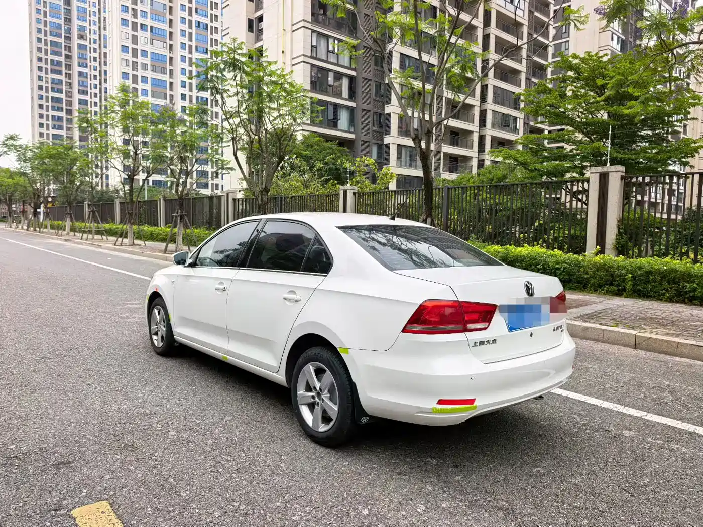 Volkswagen Santana 2015 1.6L Automatic Comfort Edition фото 9