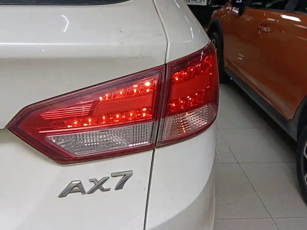Dongfeng Aeolus Dongfeng Fengshen AX7 2016 2015 2.0L Automatic Smart Ease