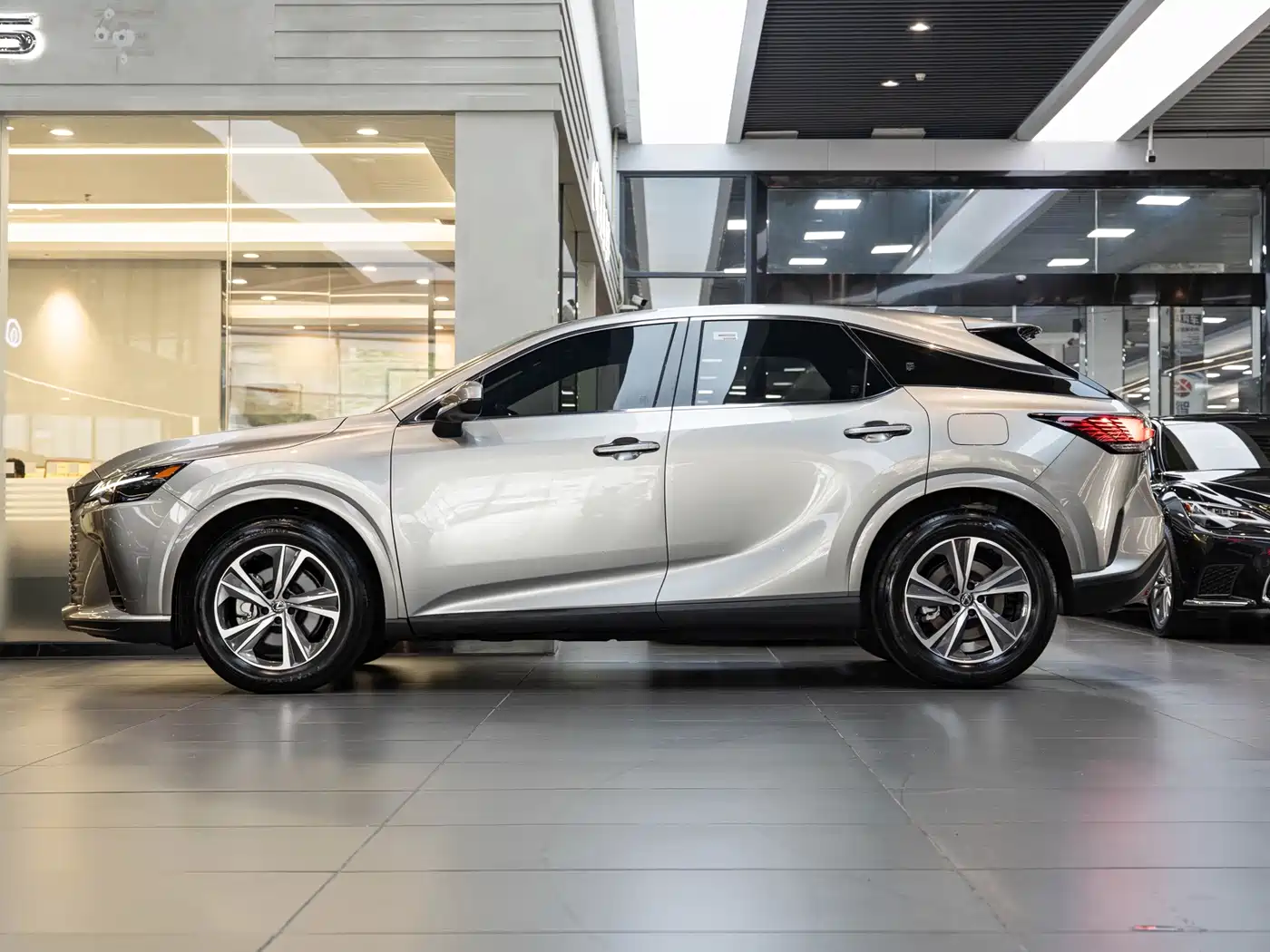 Lexus RX 2025 2025 300 4WD Premium Edition