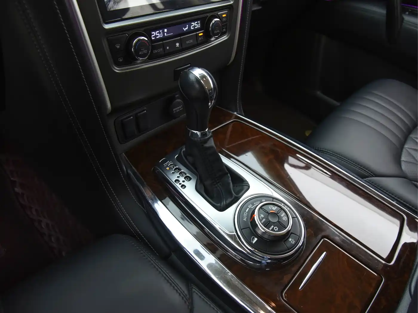 Nissan Patrol 2020 2020 4.0L Middle East Edition