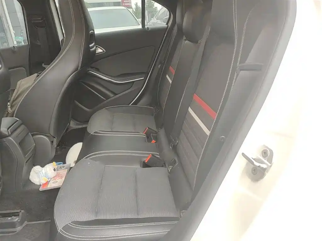 Mercedes-Benz A-Class (Import) 2015 A 180 фото 17