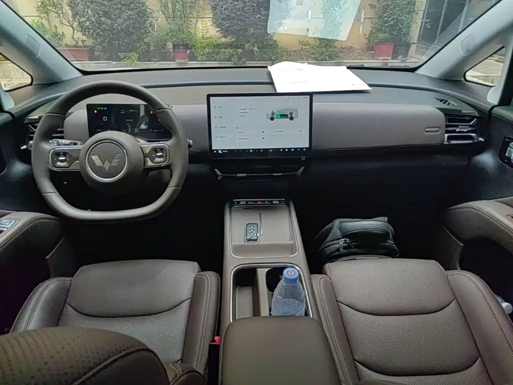 Wuling Motors Xingguang 730 New Energy 2025 2025 Model Plug-in Hybrid Base Version