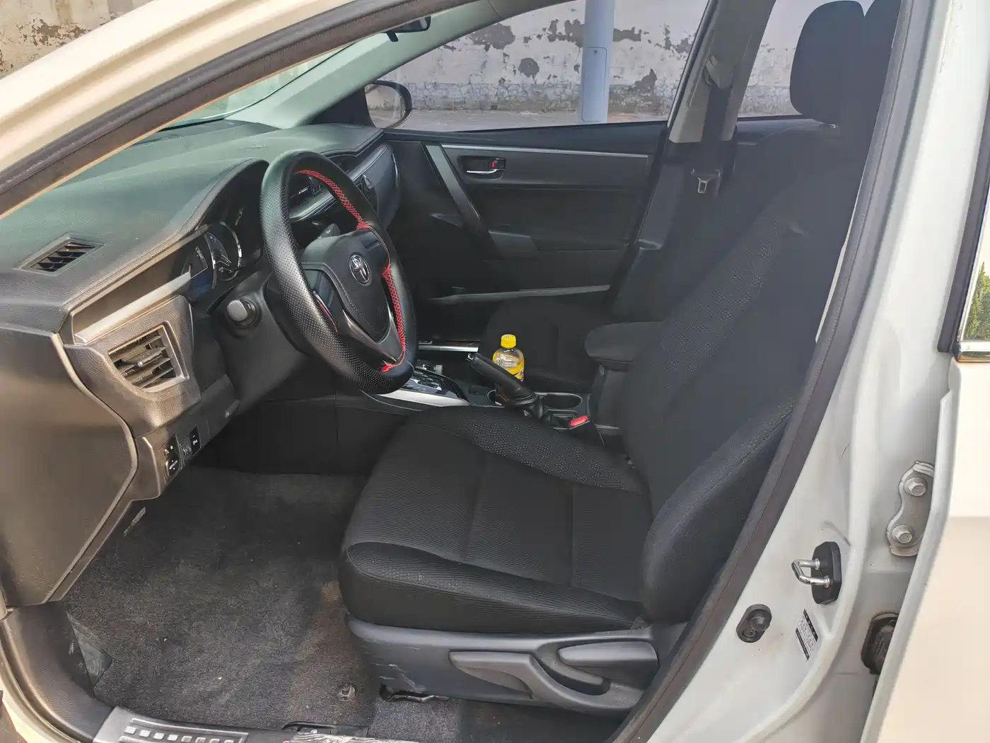 Toyota Levin 2016 1.6G CVT Elite Edition фото 4