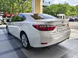 Фото 7 - Lexus ES