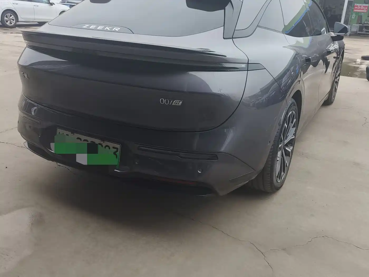 ZEEKR EXTREME KRYPTON 007GT