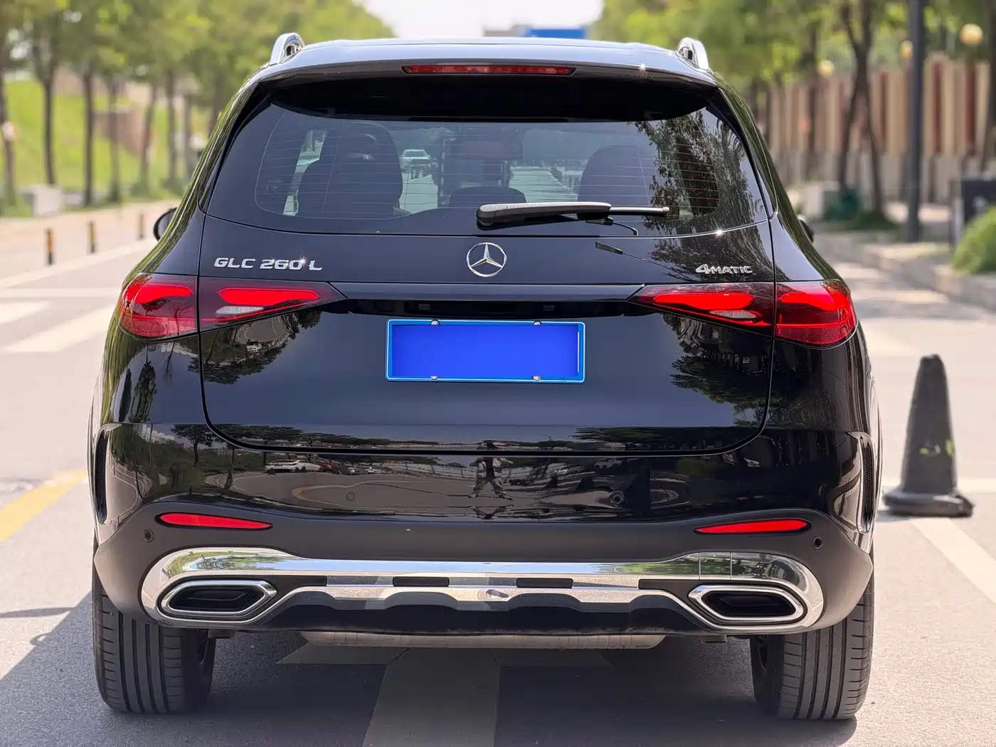 Mercedes-Benz GLC 2024 Facelift GLC 260 L 4MATIC Luxury 5-seater фото 8