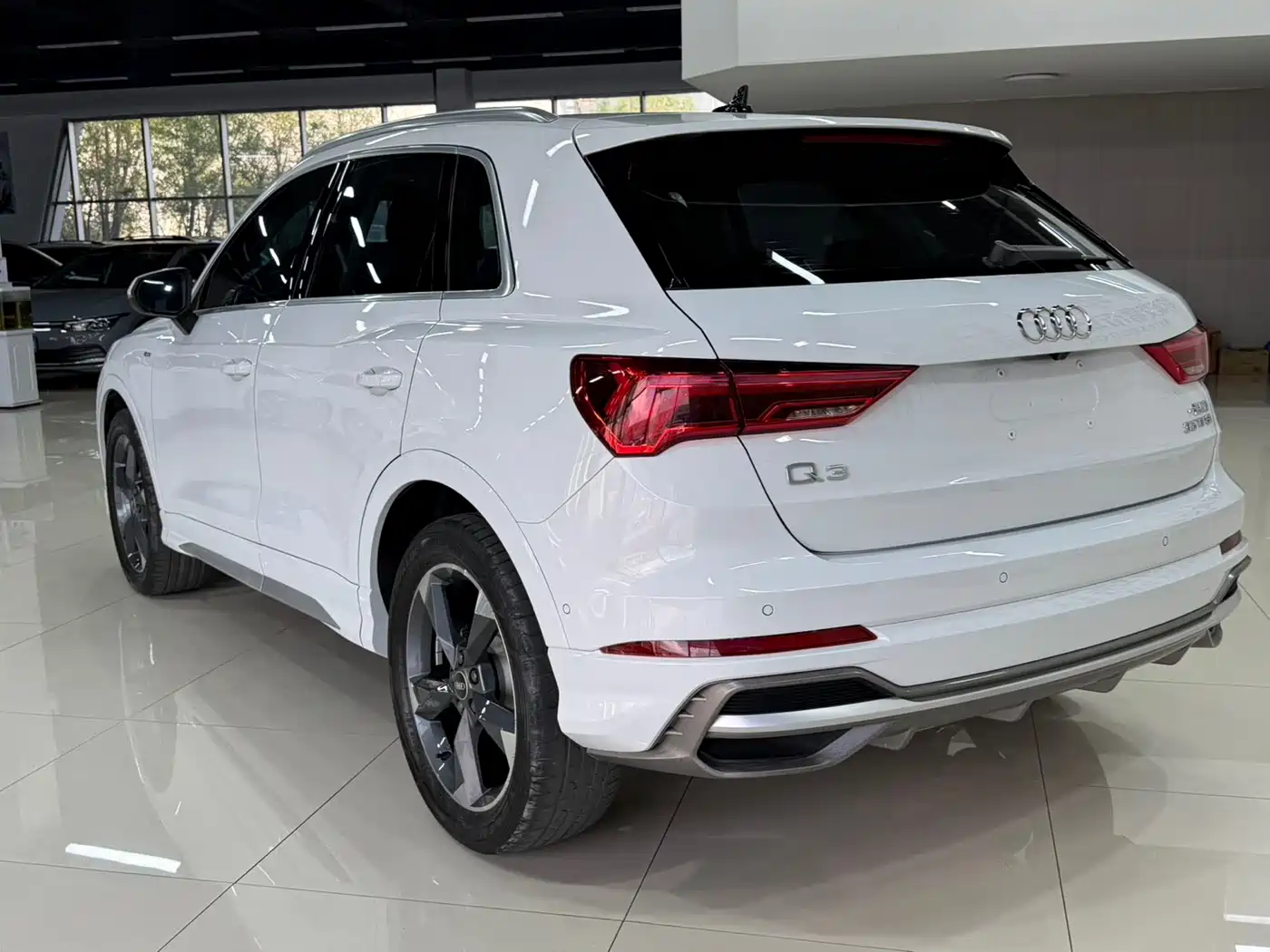 Audi Q3 2023 35 TFSI Fashion Dynamic (1.4T) фото 4