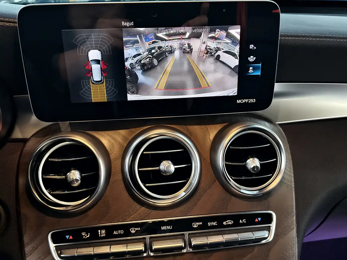 Mercedes-Benz GLC 2020 GLC 300 L 4MATIC Dynamic фото 20