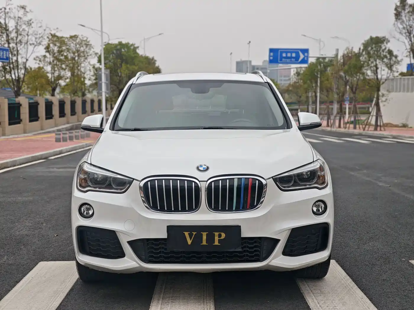 BMW X1 2018 sDrive20Li Leading Model фото 2