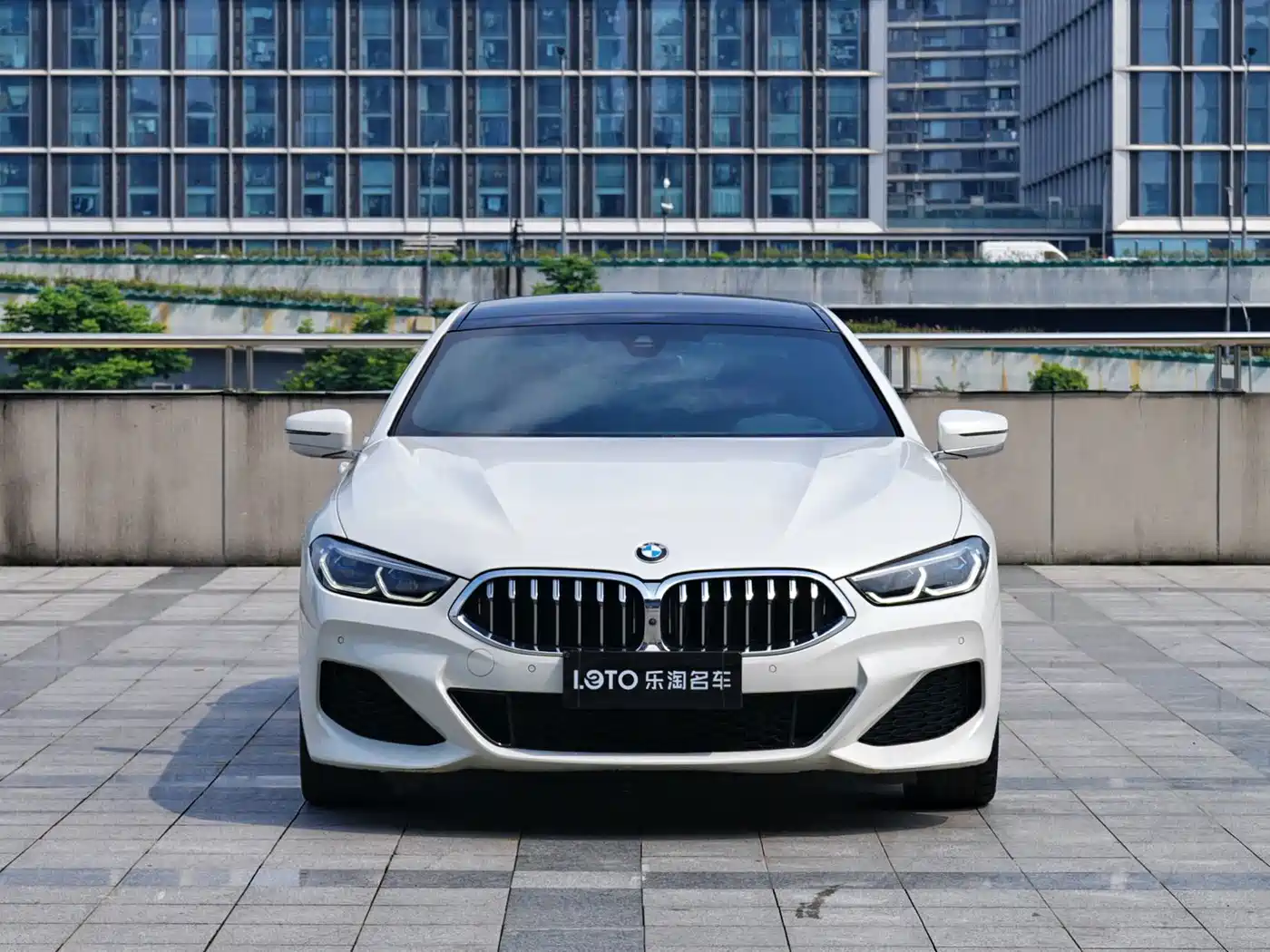 BMW 8 Series 2022 2021 840i xDrive 4-door Coupe M Sport Package