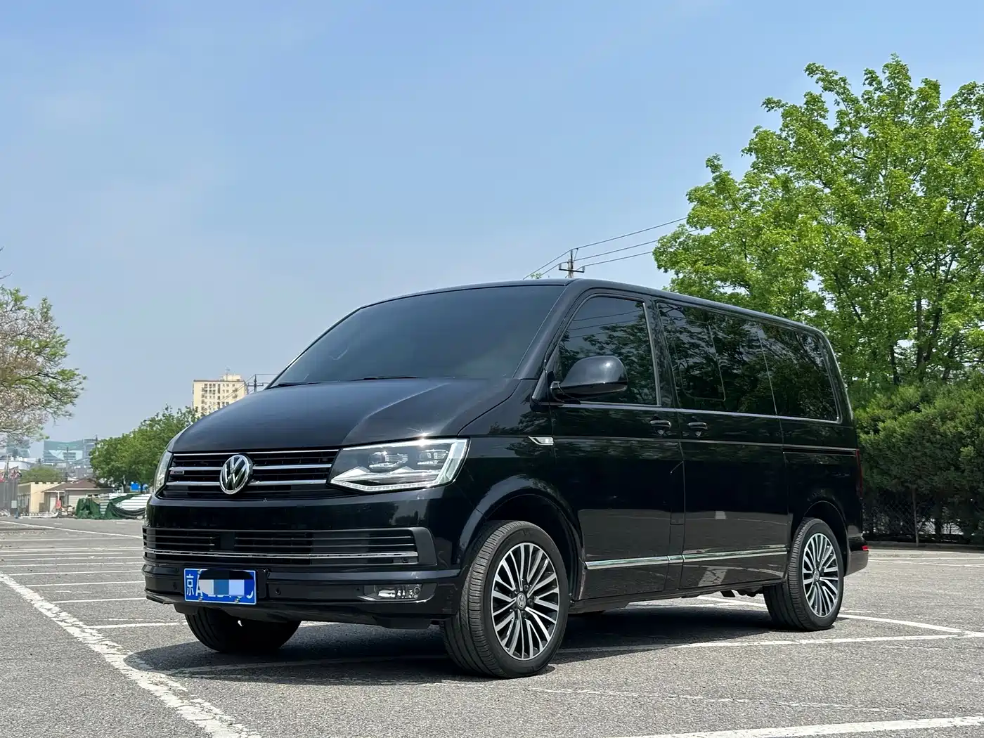 Volkswagen Multivan 2018 2.0TSI 4WD Premium Edition 7-Seater