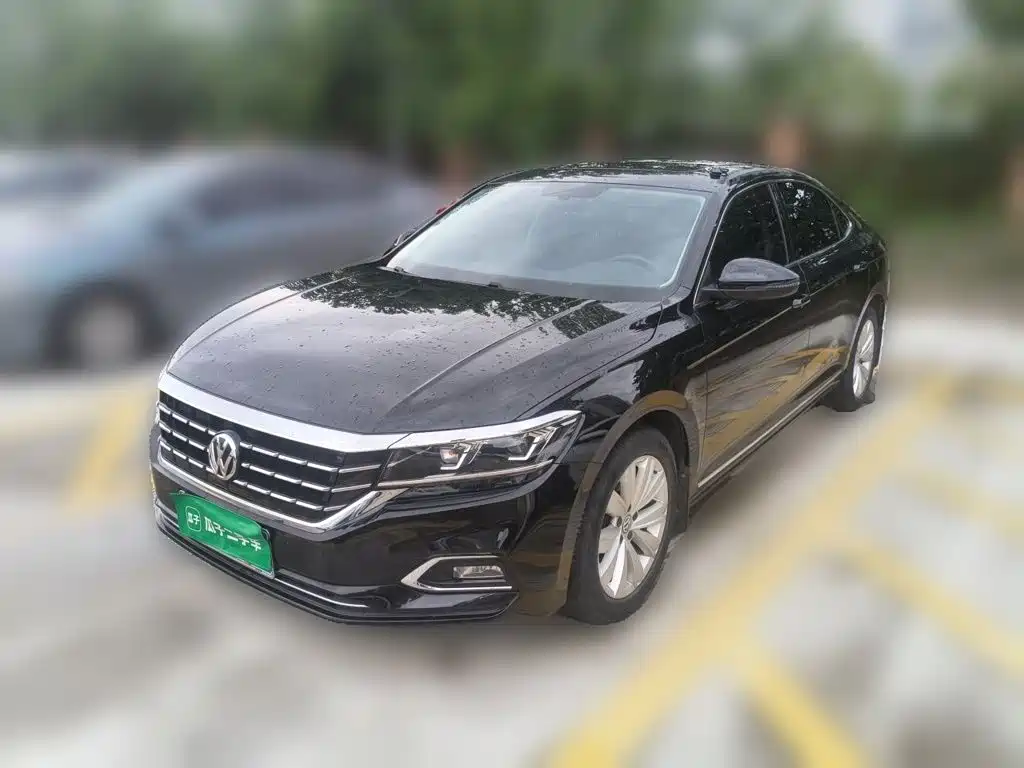 Photo 2 - Volkswagen Passat