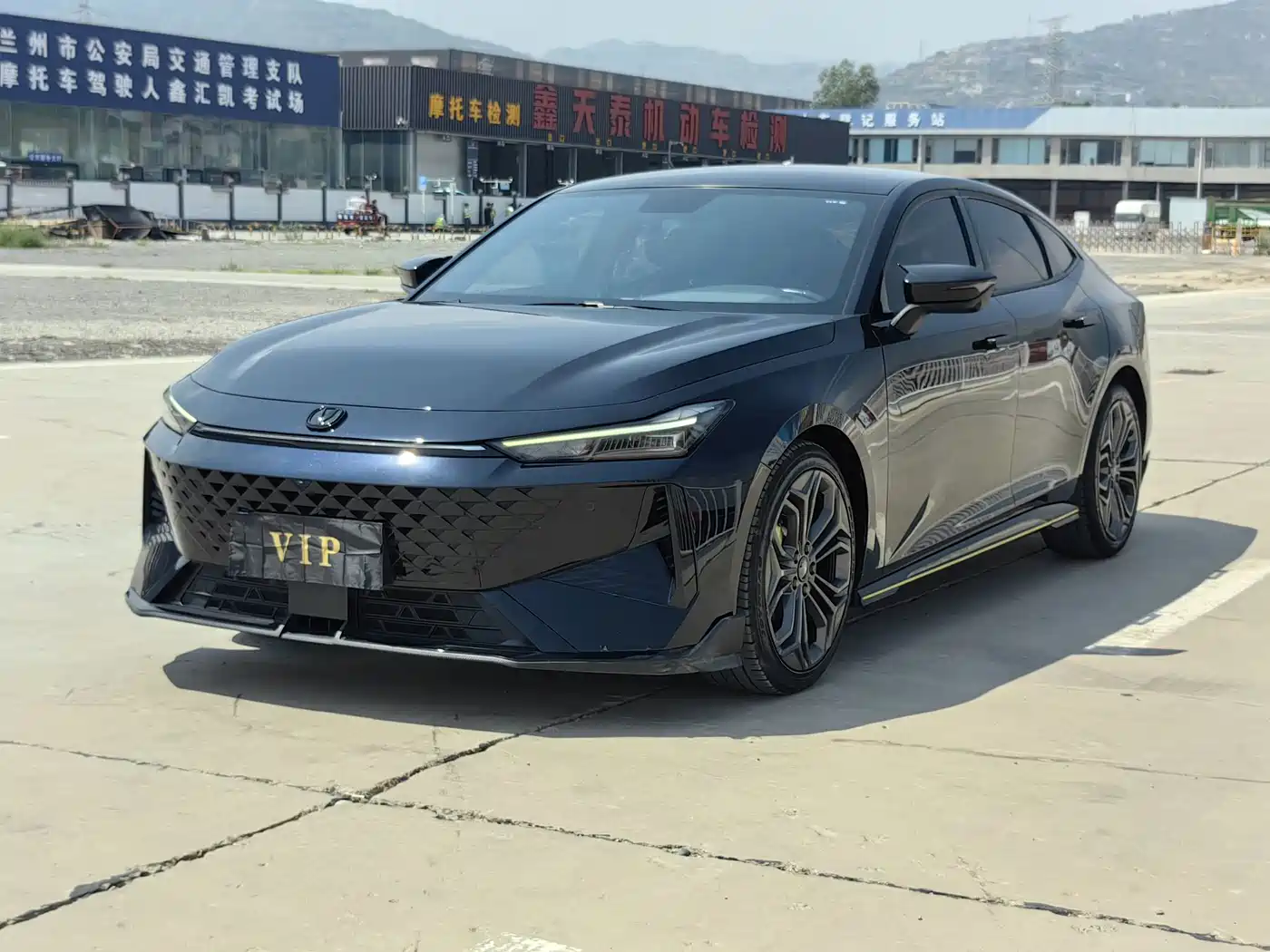  Changan Changan UNI-V 2023 1.5T Sport Edition