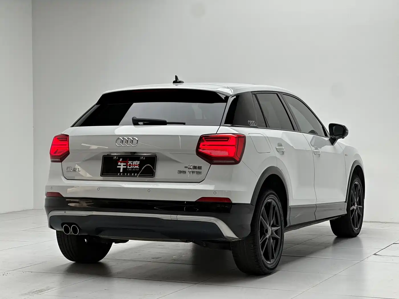Audi Q2L 2020 35 TFSI Progressive Dynamic Model фото 4