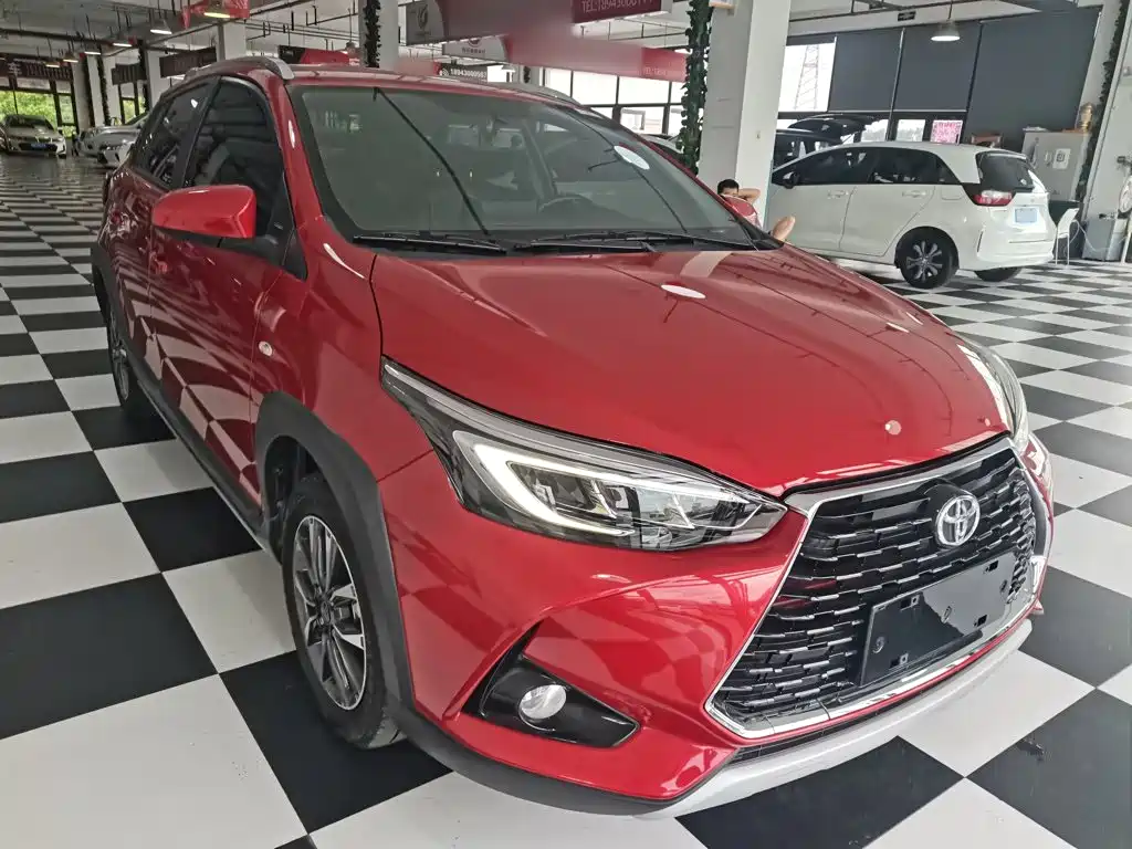 Фото 8 - Toyota YARiS L Zhi Xuan