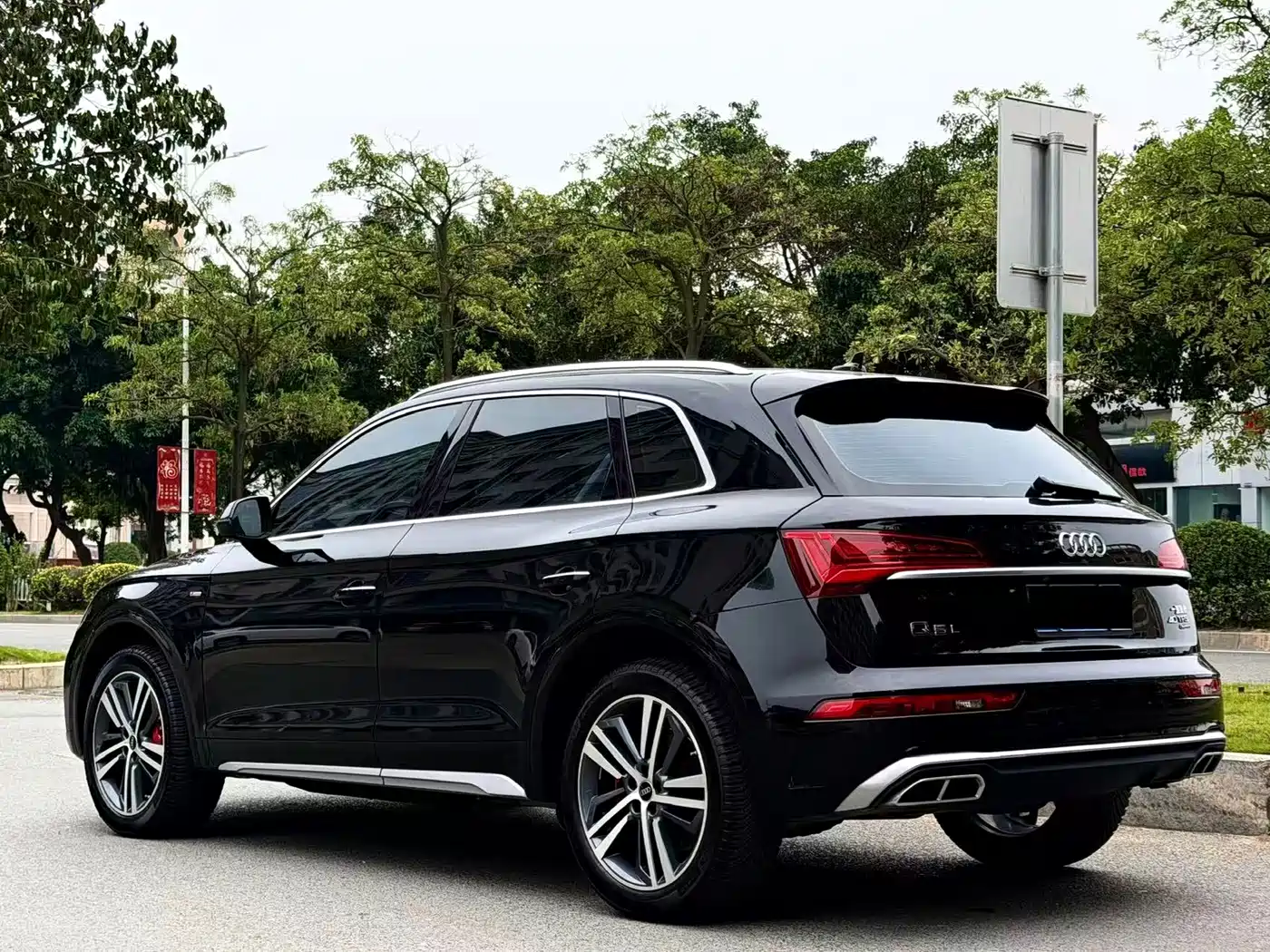 Audi Q5L 2022 40T Luxury Dynamic фото 9
