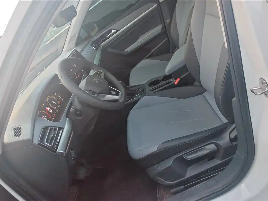 Volkswagen Lavida 2024 Model 1.5L Automatic Starlight 5 Million Edition фото 9