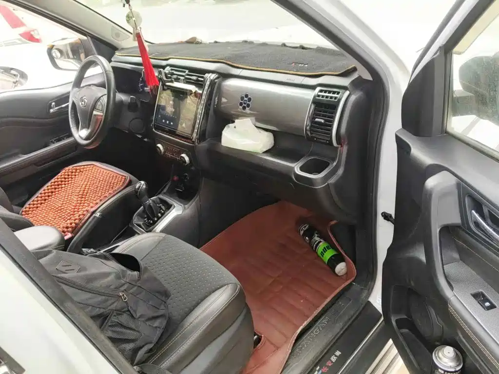 Changan Oshan Changan Oushang X70A 2018 2018 Model 1.5L Manual Luxury Type