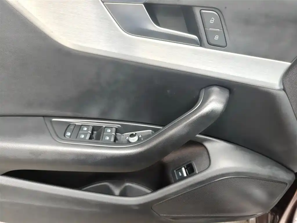 Audi A4L 2019 40 TFSI Fashion (China VI) фото 10