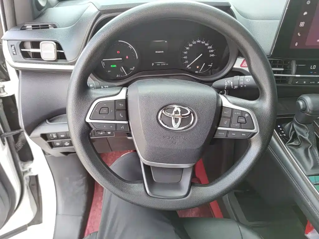 Toyota Granvia 2025 2024 2.5L Hybrid Luxury