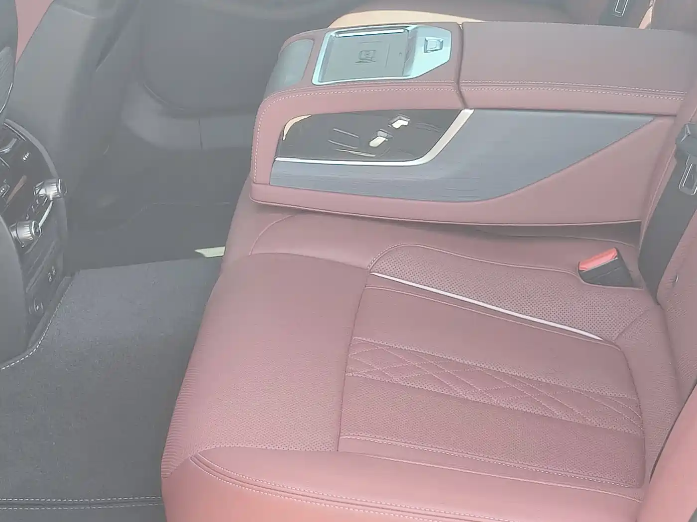 BMW 5 Series 2023 530Li Premium M Sport Package фото 6