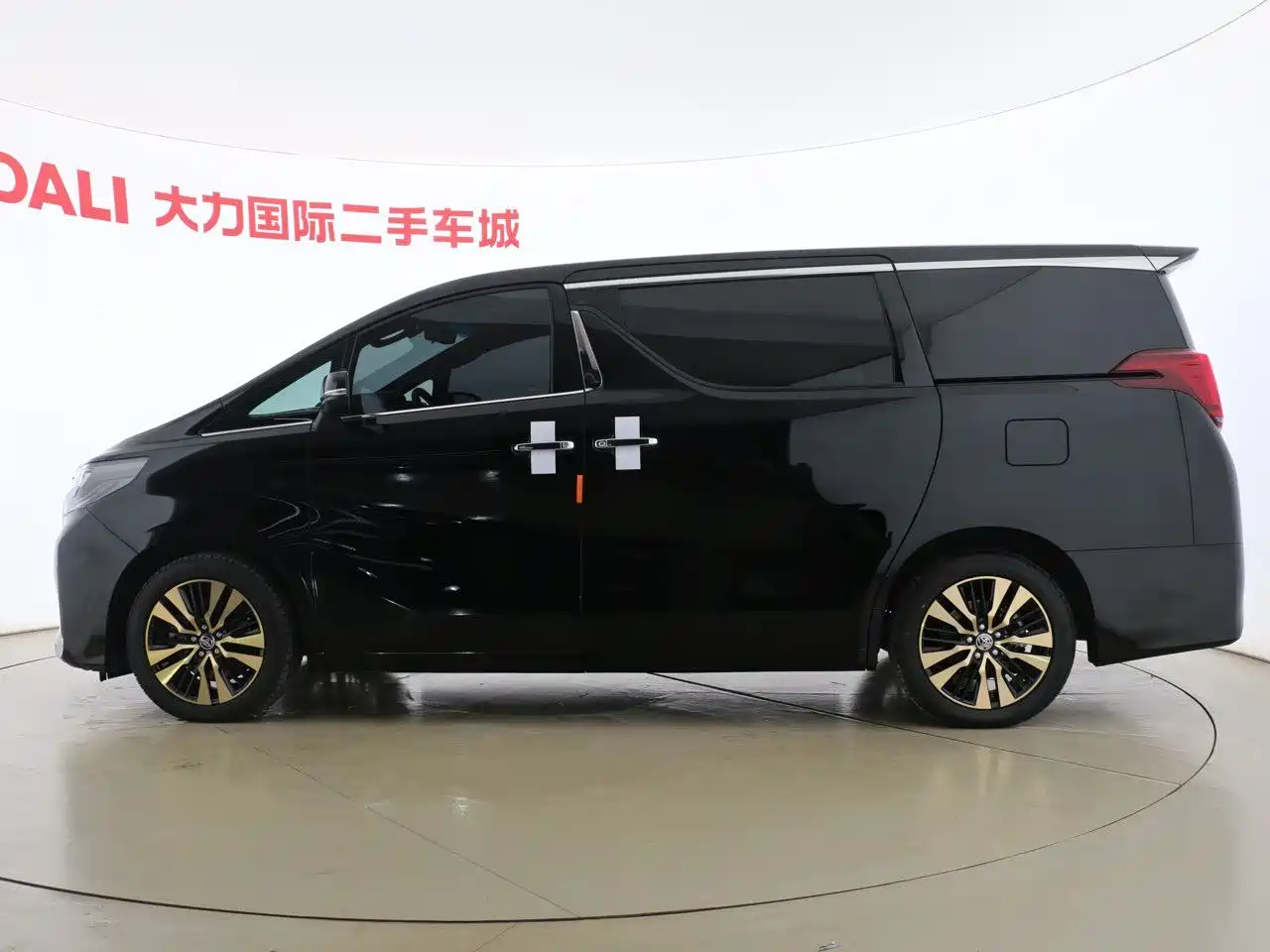 Toyota Alphard 2018 Facelift 3.5L Premium Edition фото 13