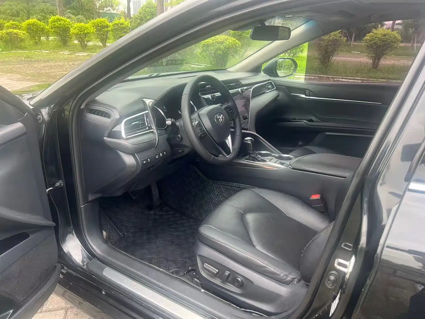 Toyota Camry 2019 2.0G Luxury (China V) фото 4
