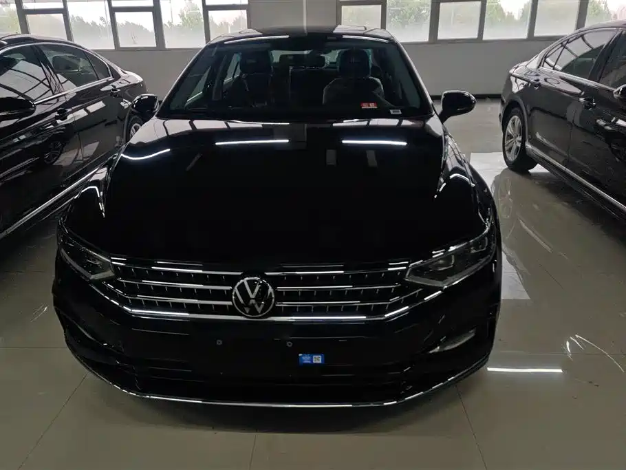 Volkswagen Magotan 2025 Popular Edition 280TSI DSG Comfort фото 2