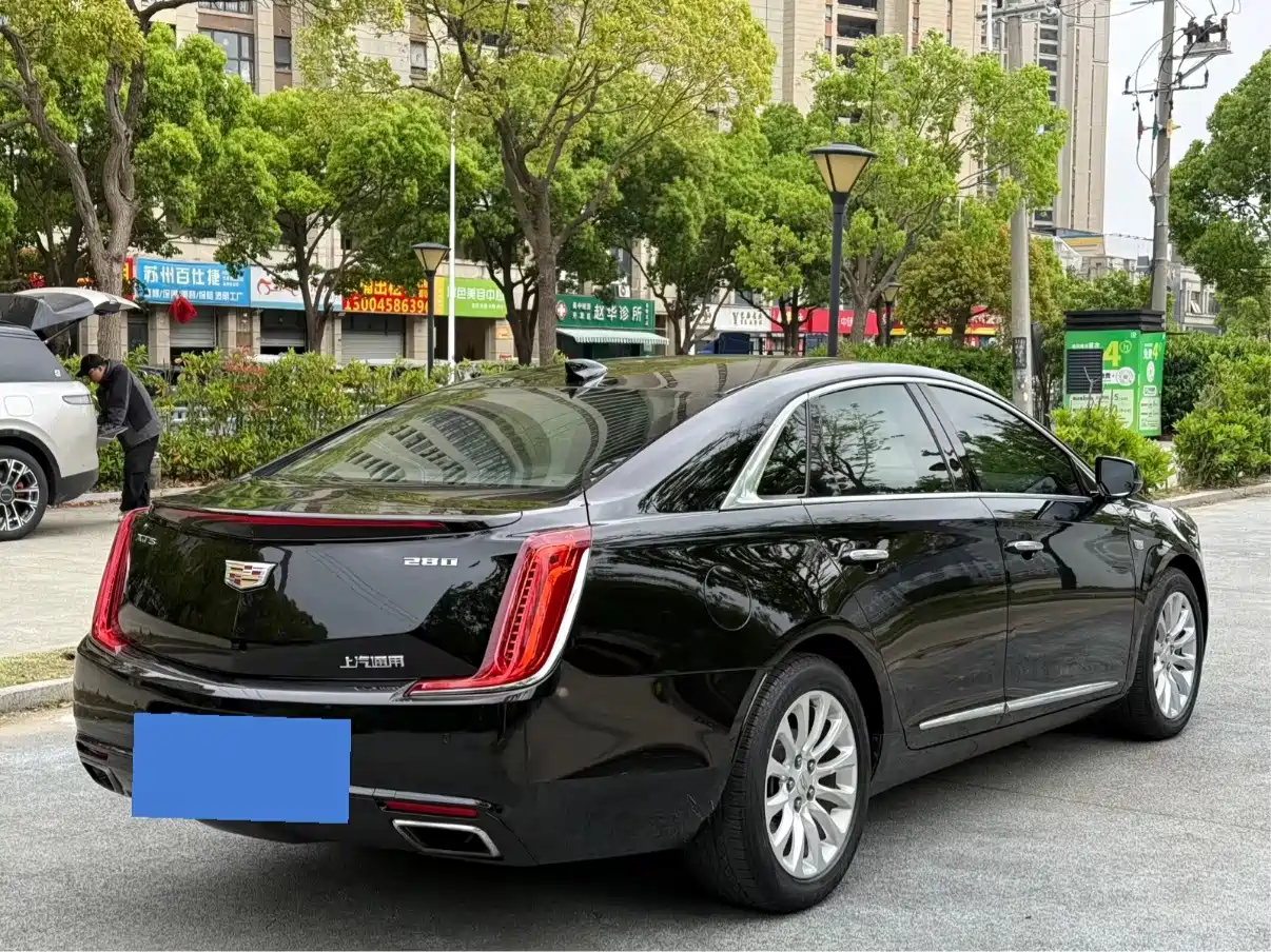 Cadillac XTS 2019 2018 28T Technology