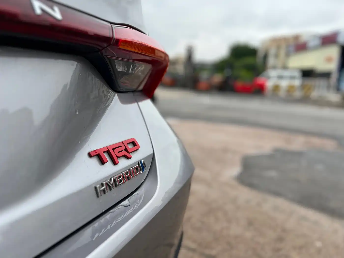 Toyota Avalon 2019 Hybrid 2.5L Luxury Edition China V фото 23