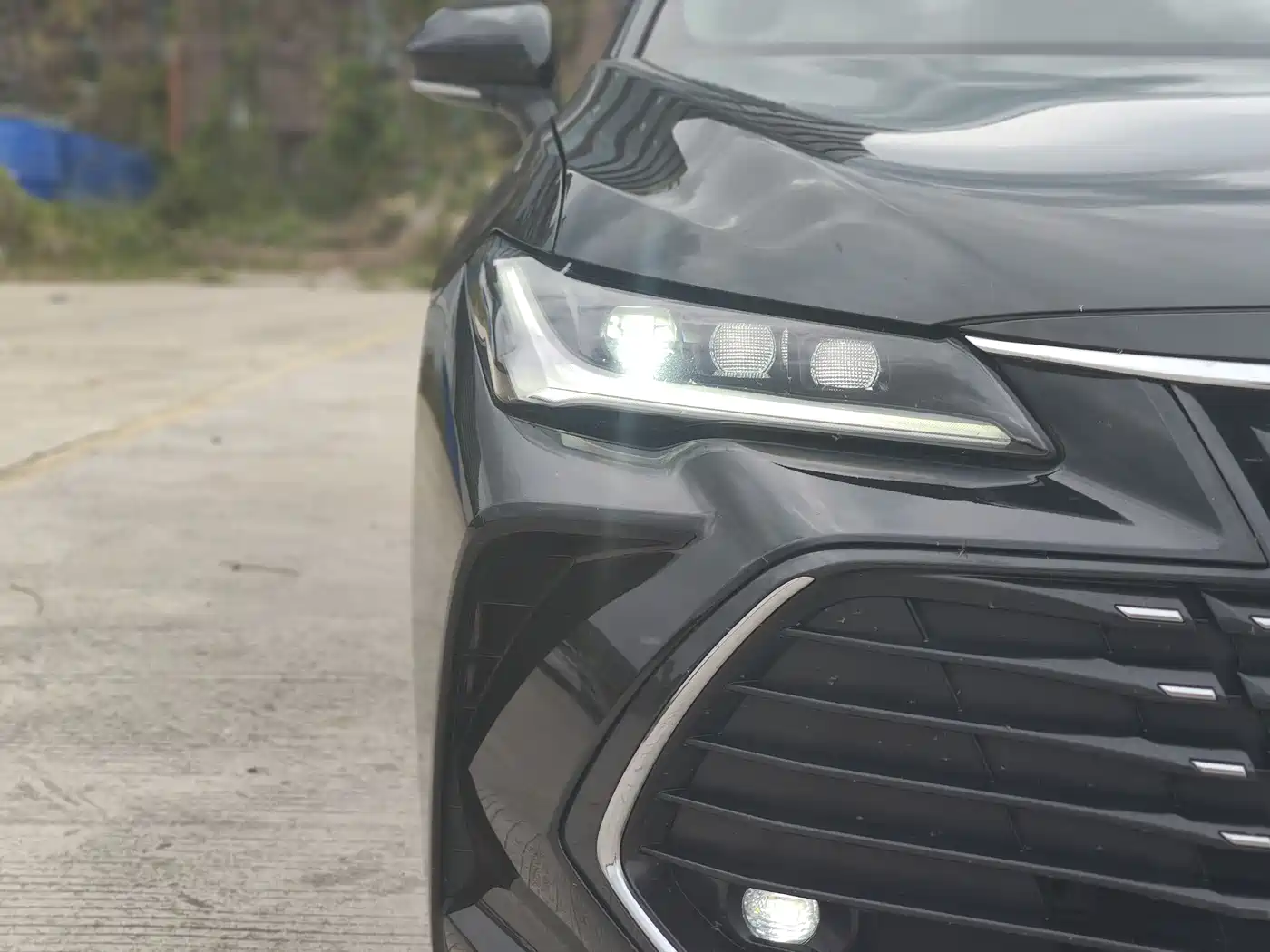 Toyota Avalon 2022 Hybrid 2.5L Luxury Edition фото 6