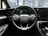 Фото 12 - Lexus NX