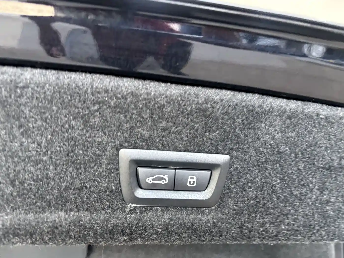 BMW 3 Series 2025 325Li M Sport Package фото 29