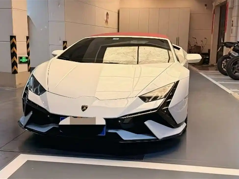 LAMBORGHINI HURACÁN
