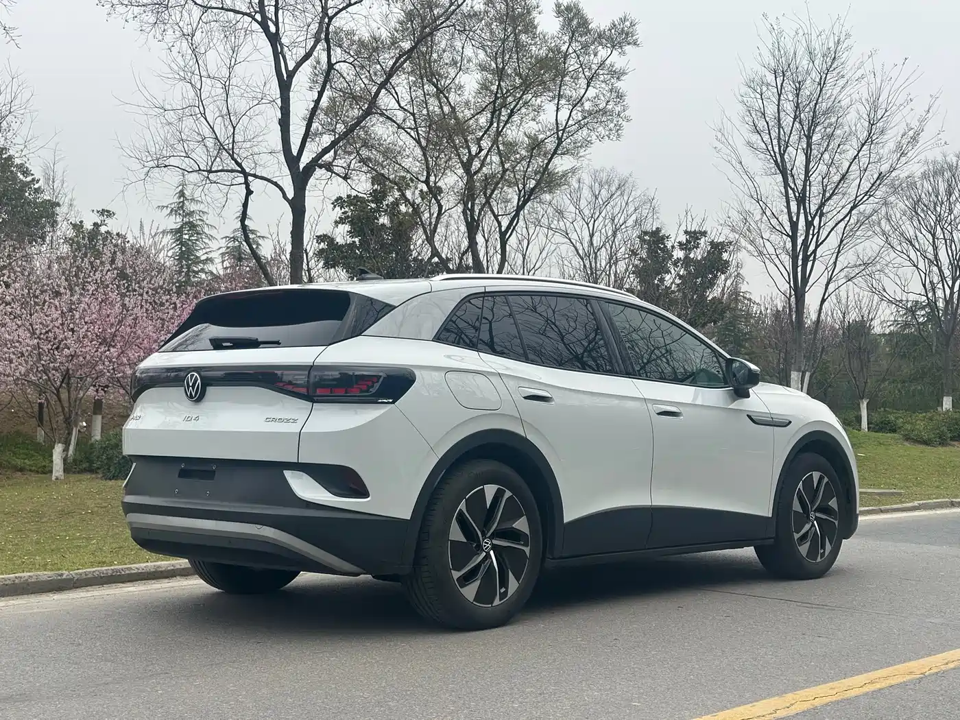 VOLKSWAGEN ID.4 CROZZ