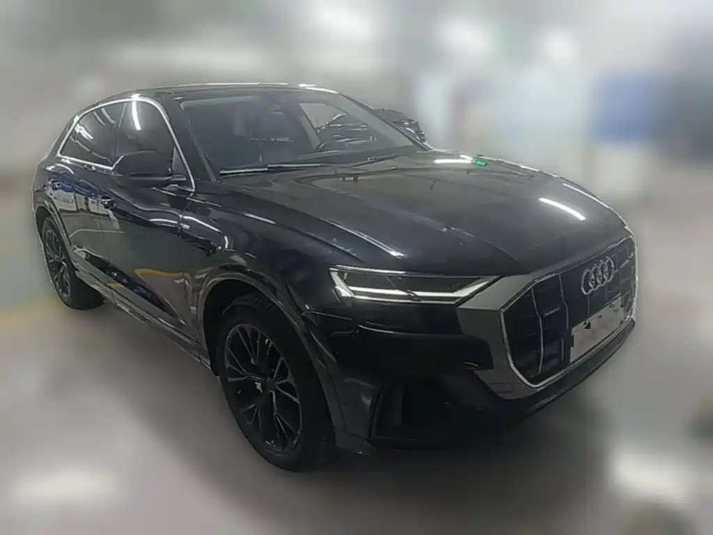 Audi Q8 2020 2021 Model 55 TFSI Luxury Dynamic