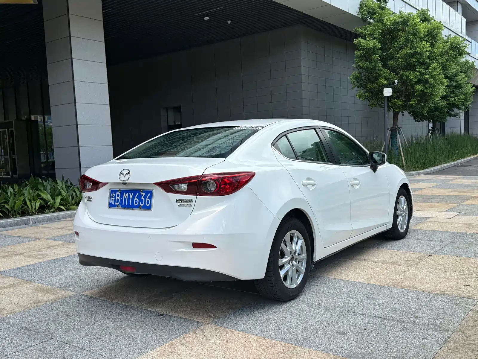 صورة 12 - Mazda Mazda 3