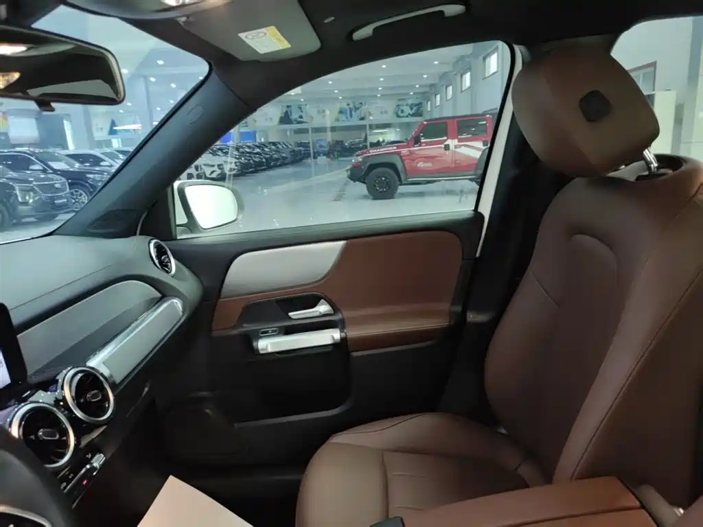 Mercedes-Benz GLB 2023 GLB 200 Style фото 18