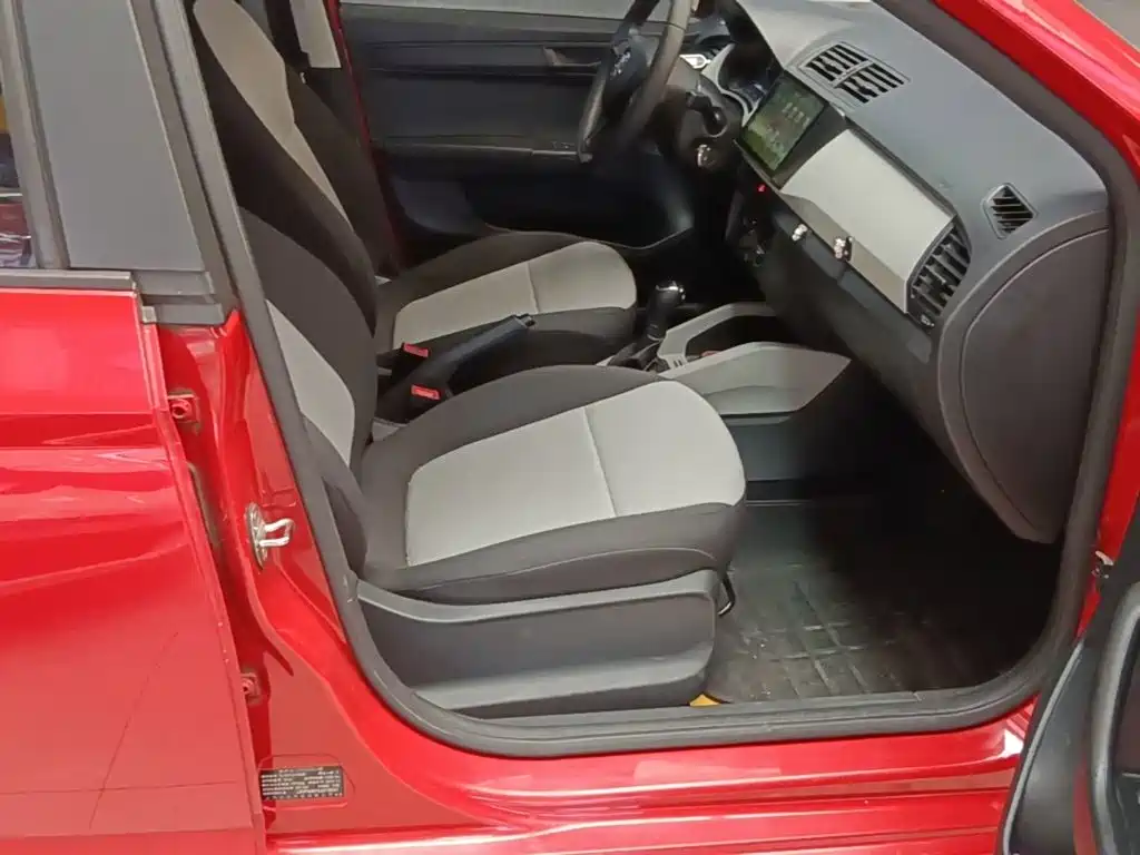 صورة 25 - Škoda Fabia