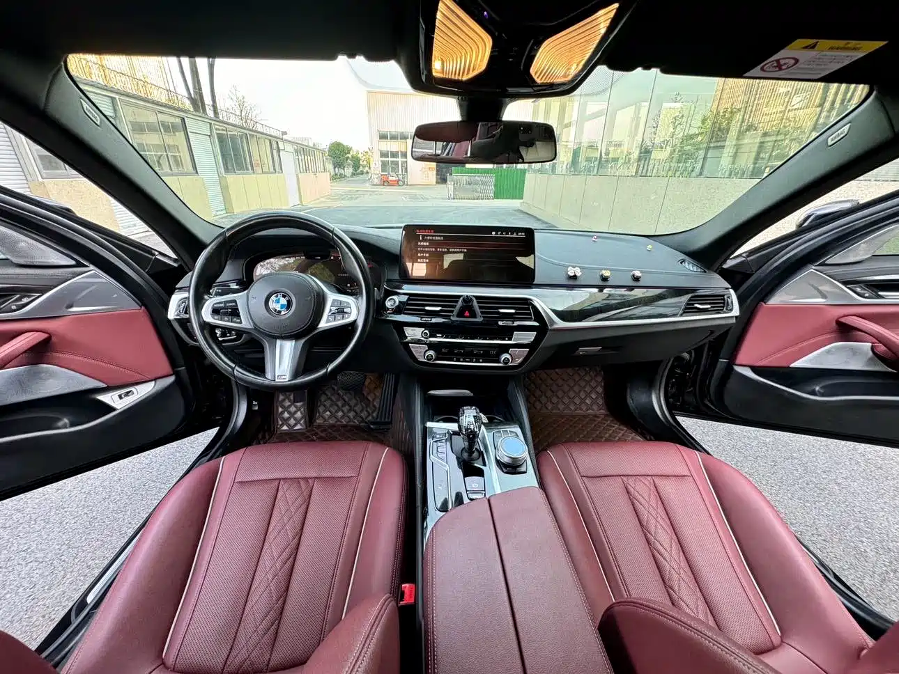 BMW 5 Series 2022 525Li M Sport Package фото 6