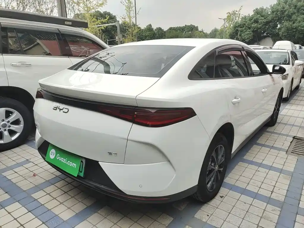 BYD e7 2025 2025 520 Smart Driving Edition