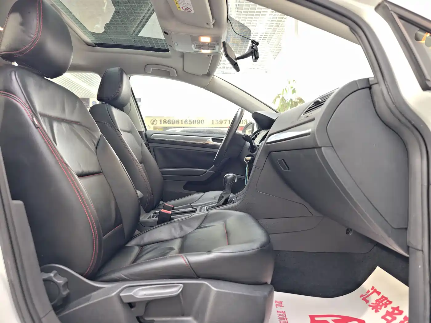 Volkswagen Golf 2016 230TSI Automatic Comfort фото 13