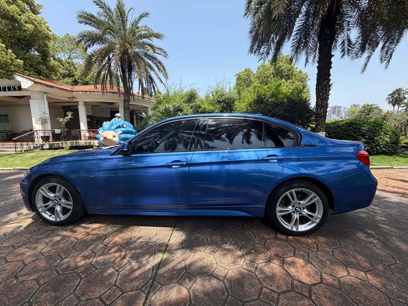 BMW 3 Series 2017 320Li M Sport фото 4