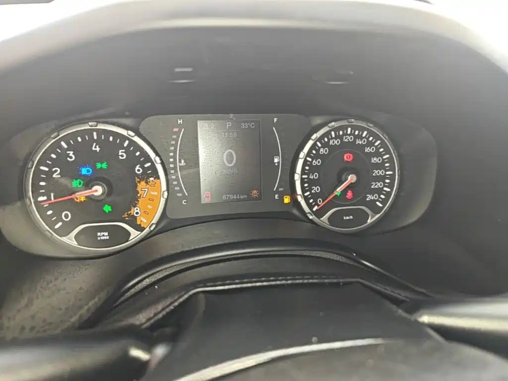 Jeep Renegade 2019 2018 Connected Large Screen Edition 180T Automatic High Energy